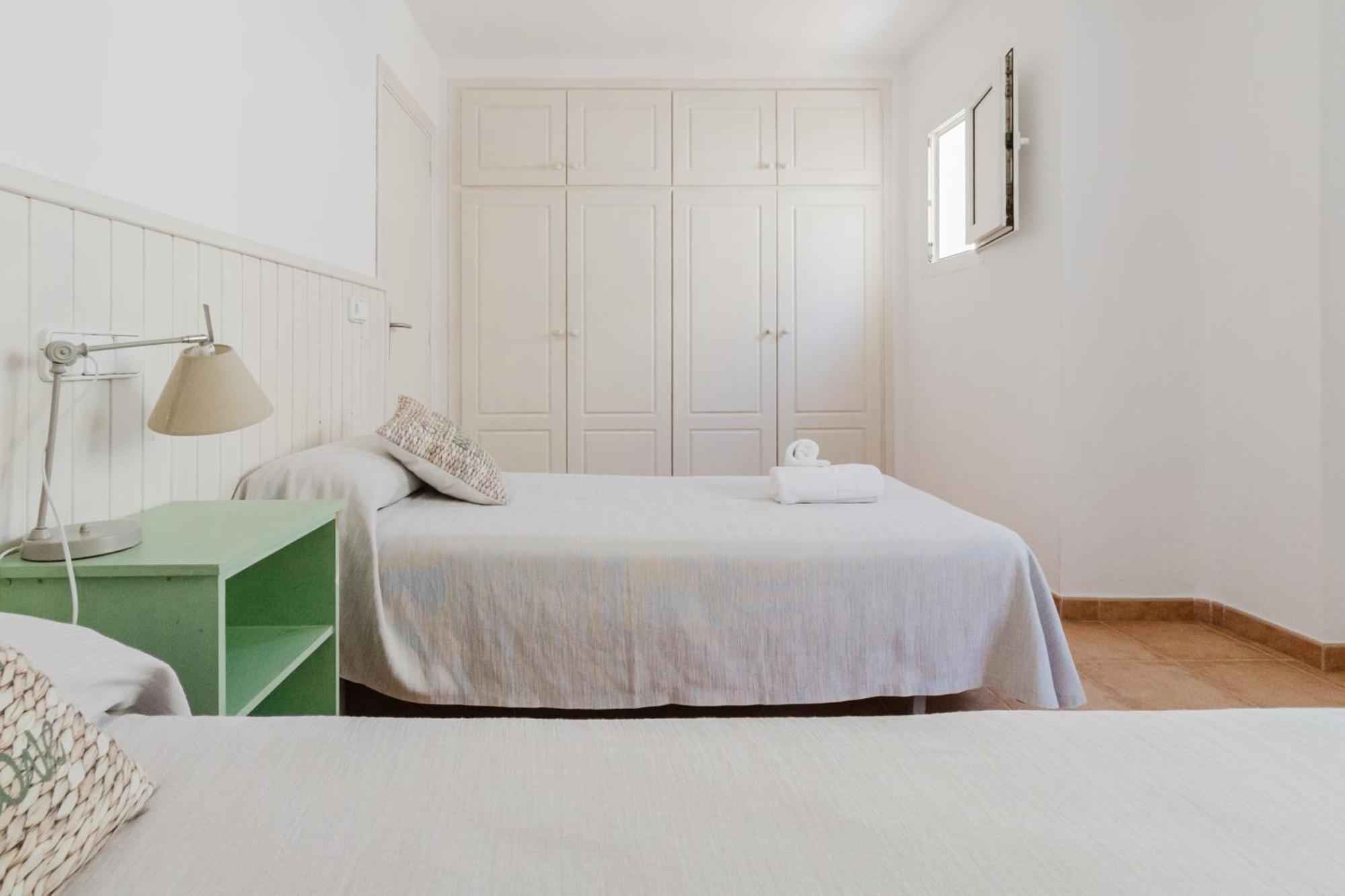 Apartamentos Timon - Emar Hotels เอสปุญอลส์ ภายนอก รูปภาพ